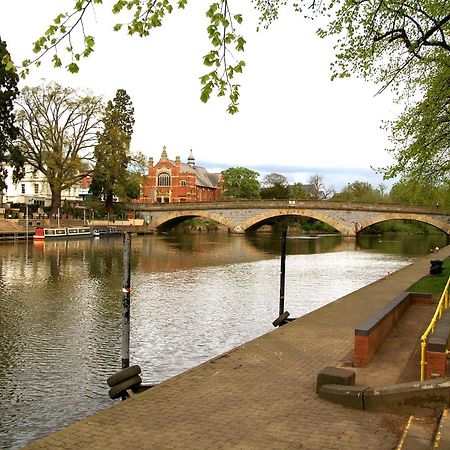 The Northwick Arms Hotel إيفيشام المظهر الخارجي الصورة
